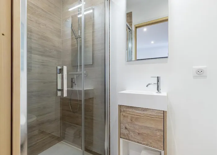 Le Clemenceau Daire *